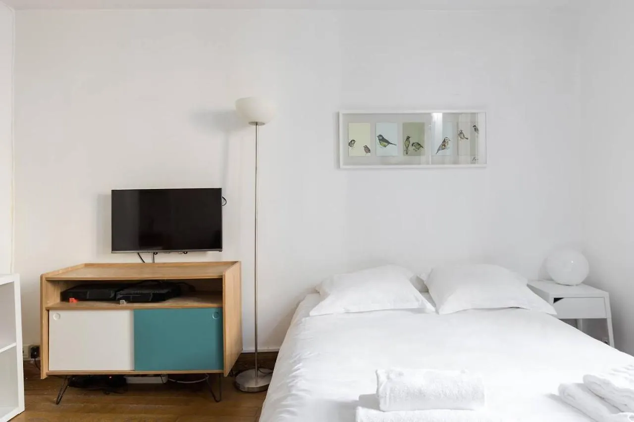 Pantheon Private Latin Quarter Studio Apartment Paris